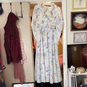 Vintage Floral Long Sleeve Dress